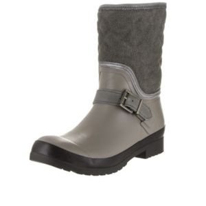 Sperry rain boots